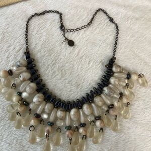 Liz‎ Claiborne Vintage Plastic Dangling Beads Bib Necklace